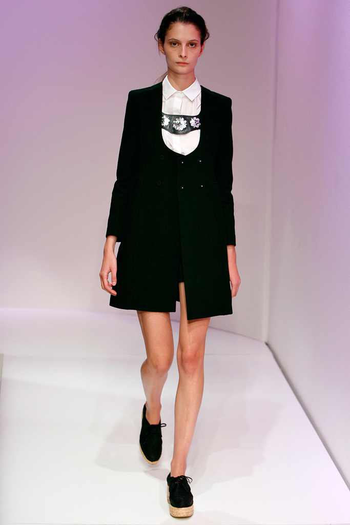 Carven 2012DƬ