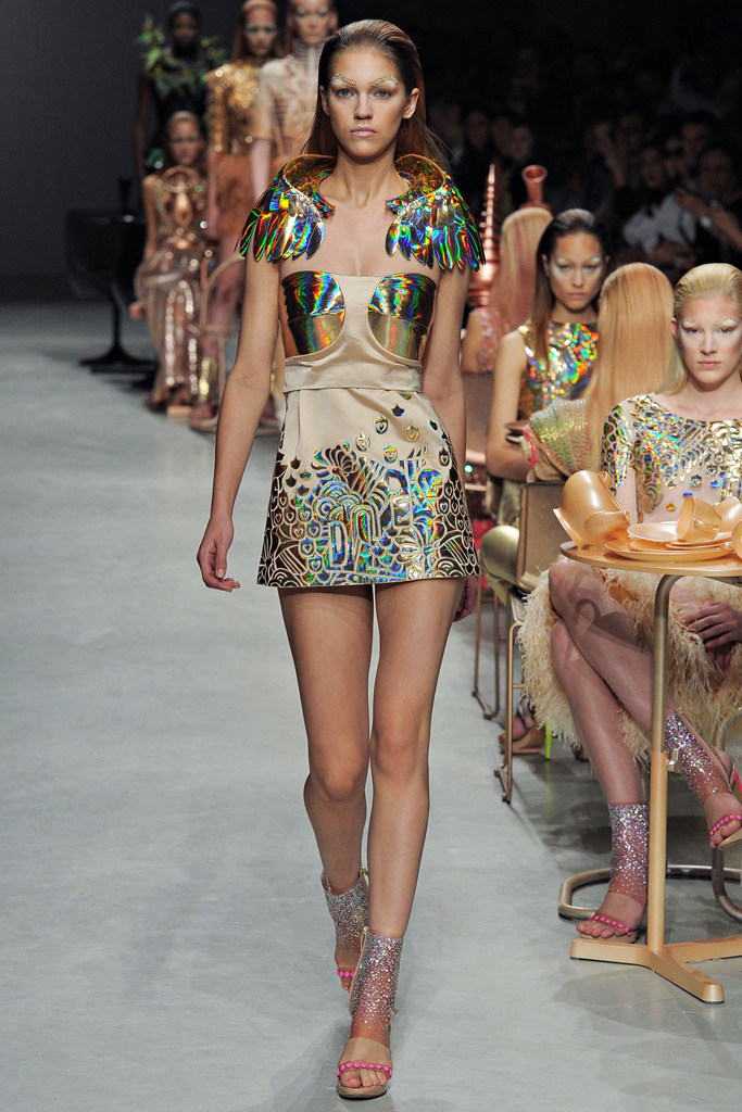 Manish Arora 2012春夏秀場