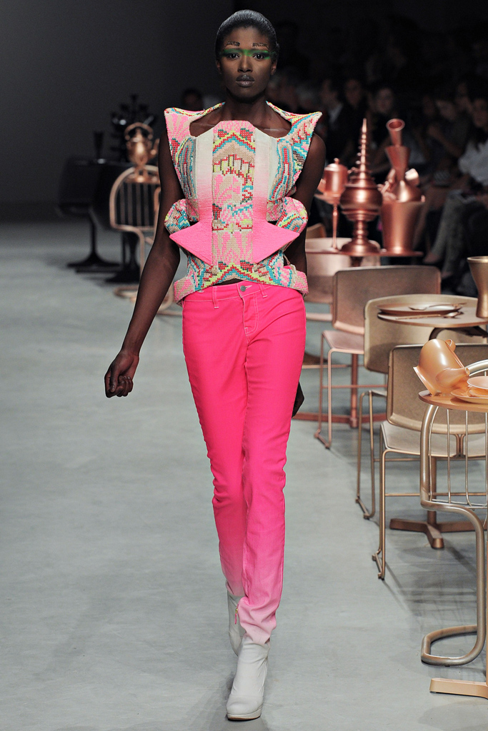 Manish Arora 2012DƬ